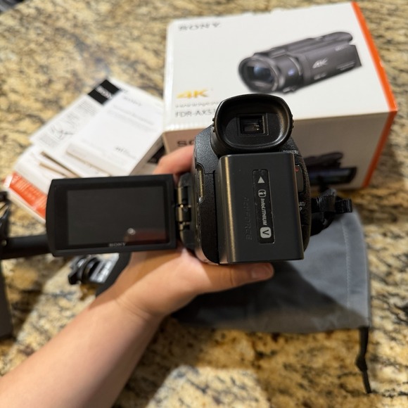 Sony FDR-AX53 4K Handycam Camcorder Pre Owned Extra Accessories - Picture 14 of 16